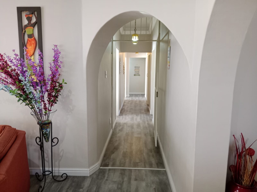 4 Bedroom Property for Sale in St Helena Free State